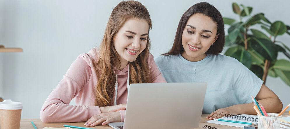 Önder Dil | Blog Detay | Eskişehir YKS Hazırlık Özel Ders Programları Neden Sadece Ders Desteğinden Fazlasını Gerektirir?